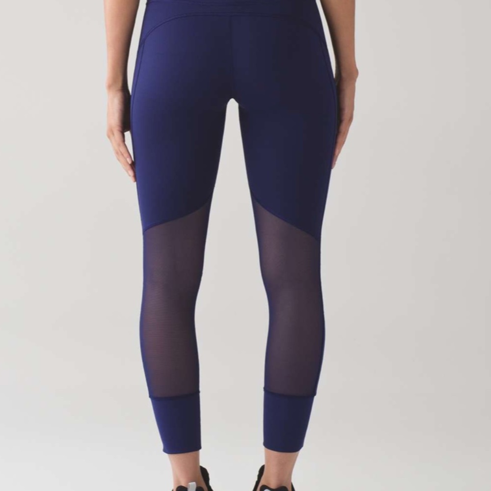 Lululemon Hit It 7/8 Leggings Blue Size 8